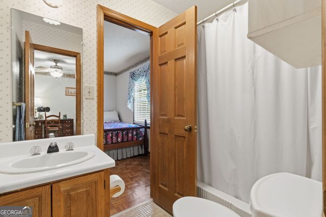 91 Almond Road, Lagrange, GA 30241