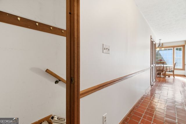 91 Almond Road, Lagrange, GA 30241