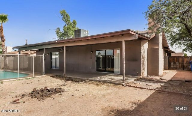 1643 W MURIEL Drive, Phoenix, AZ 85023