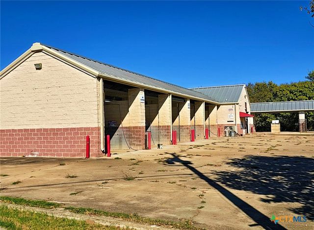 3701 Lake Road, Killeen, TX 76543