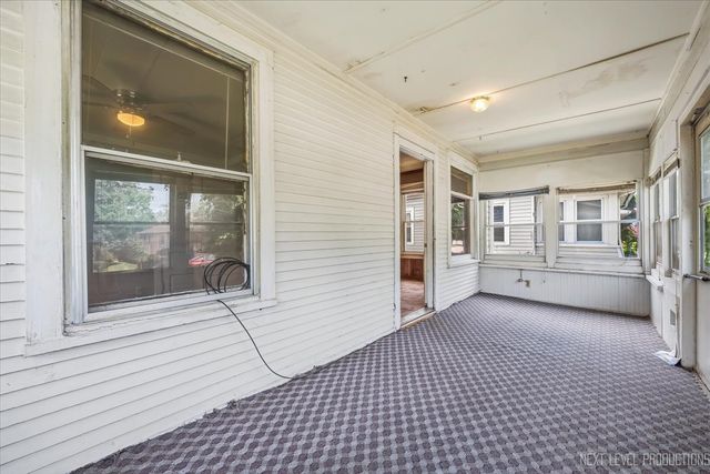 1327 Superior Street, Aurora, IL 60505