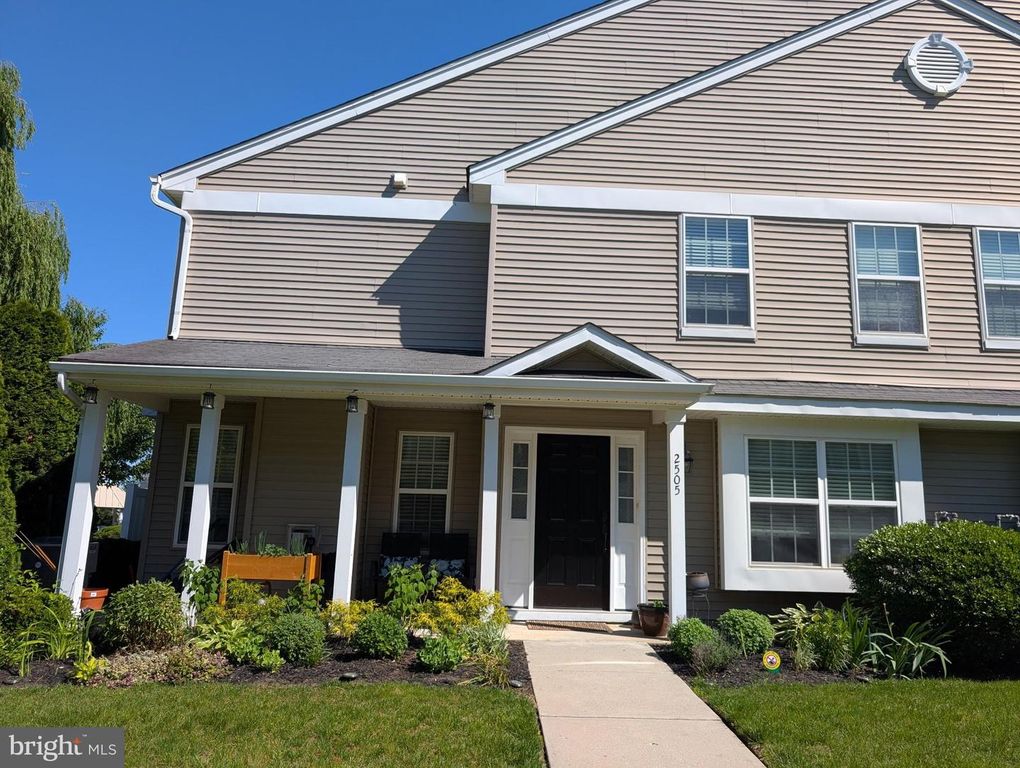2505 LEXINGTON MEWS, Swedesboro, NJ 08085