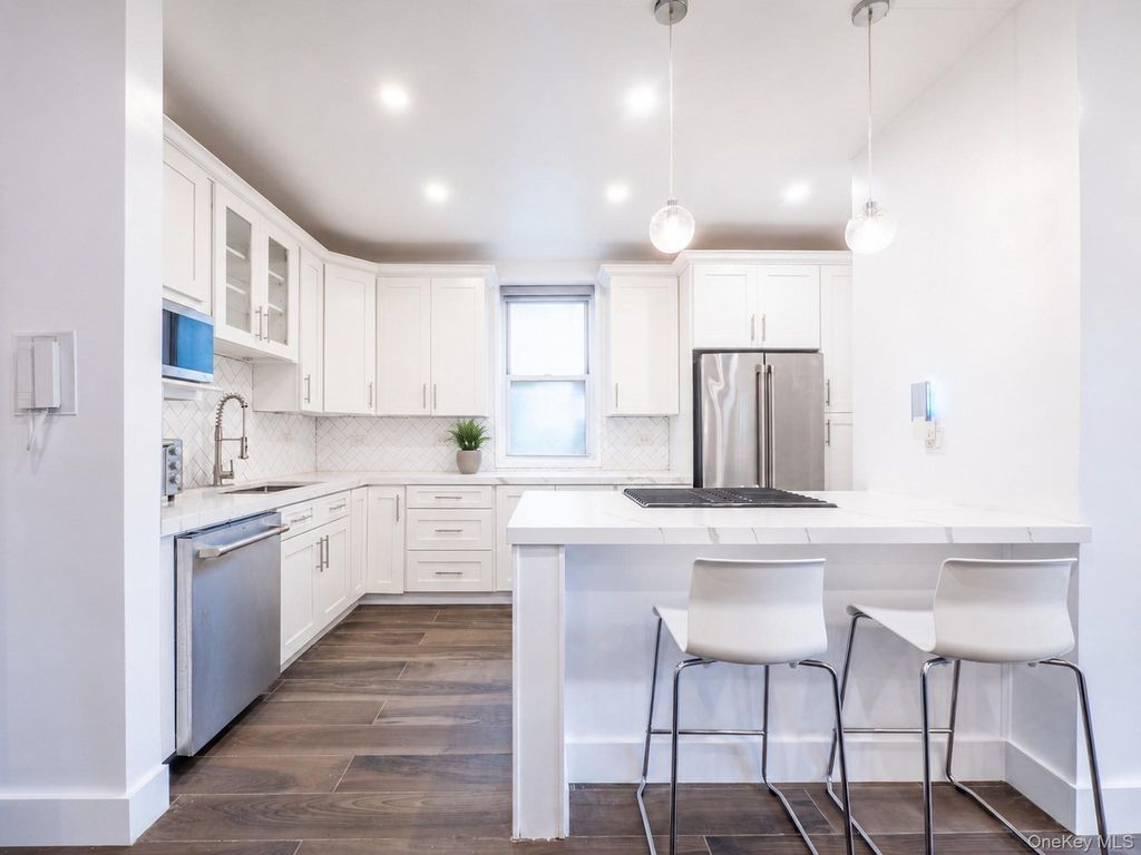 63-11 Queens Boulevard A-3, Woodside, NY 11377 — photo 4