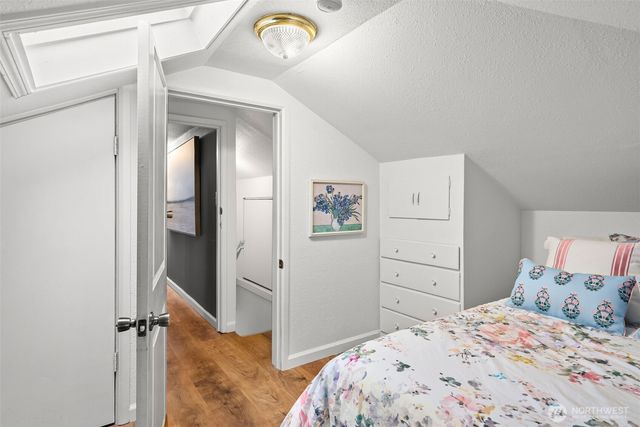 809 Sumner Avenue, Sumner, WA 98390
