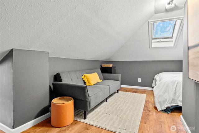 809 Sumner Avenue, Sumner, WA 98390