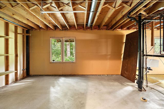 2101 Sheridan Hills Road, Minnetonka, MN 55391
