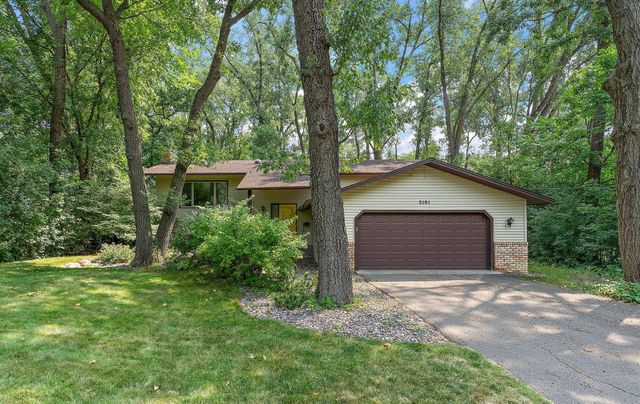 2101 Sheridan Hills Road, Minnetonka, MN 55391