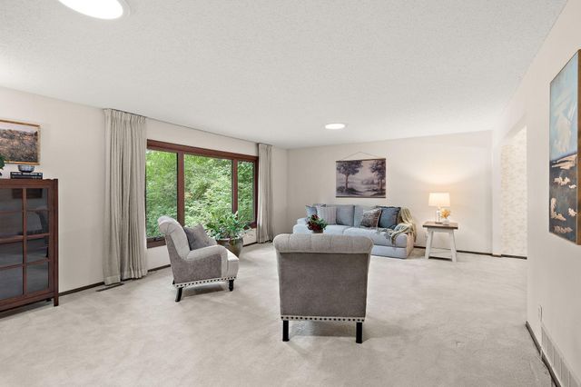 2101 Sheridan Hills Road, Minnetonka, MN 55391