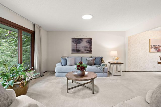 2101 Sheridan Hills Road, Minnetonka, MN 55391