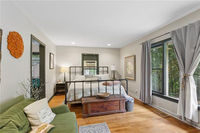 1191 W Wesley Road NW, Atlanta, GA 30327