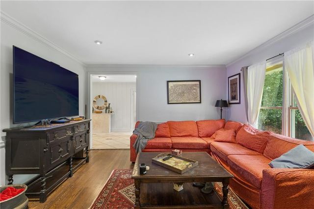 1191 W Wesley Road NW, Atlanta, GA 30327