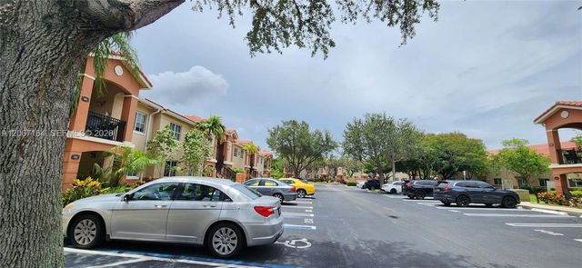 3478 Briar Bay Boulevard 106, West Palm Beach, FL 33411