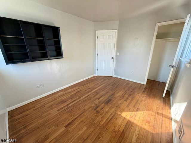 188 Fabyan Pl, Newark City, NJ 07112