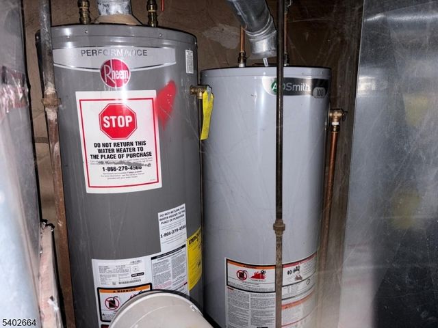 188 Fabyan Pl, Newark City, NJ 07112