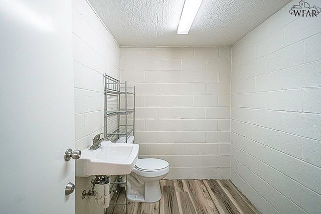 2905 S BANDERA DRIVE, Wichita Falls, TX 76302