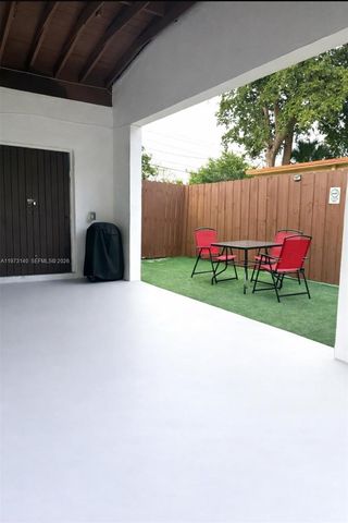 133 SW 22nd Ter, Fort Lauderdale, FL 33312