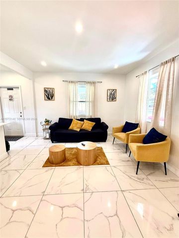 133 SW 22nd Ter, Fort Lauderdale, FL 33312