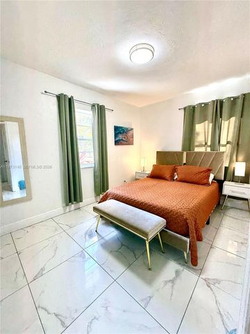 133 SW 22nd Ter, Fort Lauderdale, FL 33312