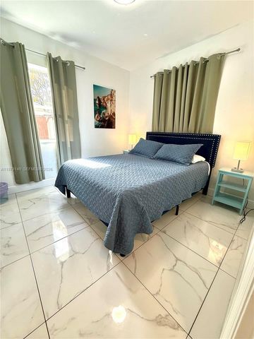 133 SW 22nd Ter, Fort Lauderdale, FL 33312