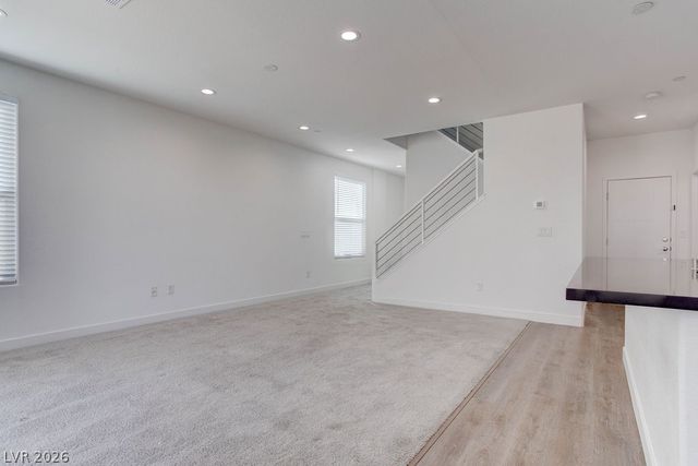 70 Harrison Rose Court, Las Vegas, NV 89110