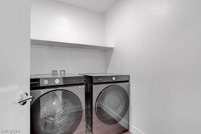 70 Harrison Rose Court, Las Vegas, NV 89110