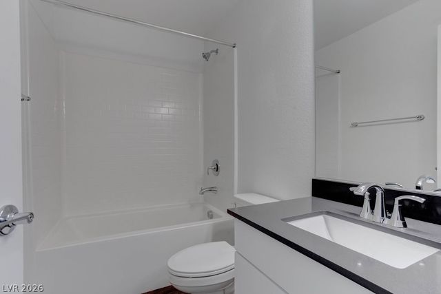 70 Harrison Rose Court, Las Vegas, NV 89110