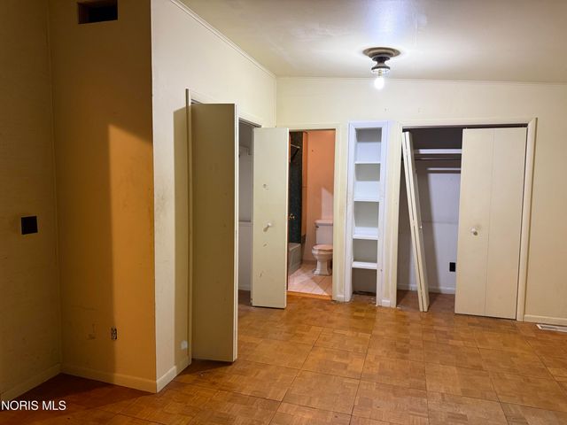 605 Custer Drive, Toledo, OH 43612
