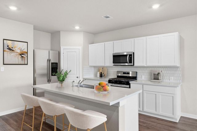 19051 Cetara Villa Drive, Hockley, TX 77447