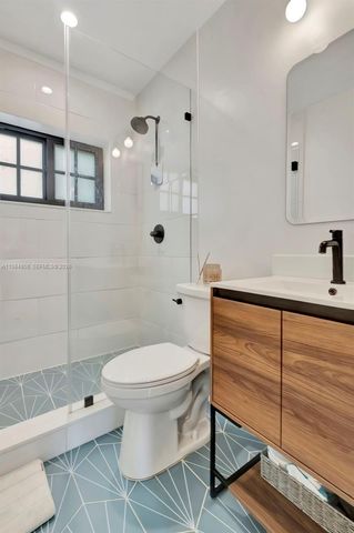 1224 NE 182nd St 1224, North Miami Beach, FL 33162