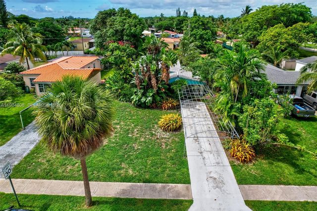 1224 NE 182nd St 1224, North Miami Beach, FL 33162