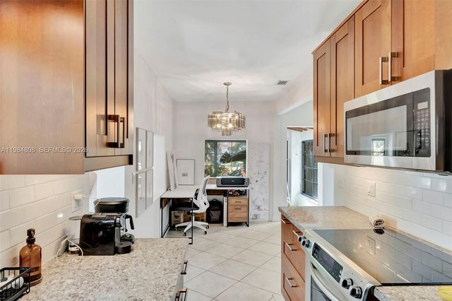 1224 NE 182nd St 1224, North Miami Beach, FL 33162