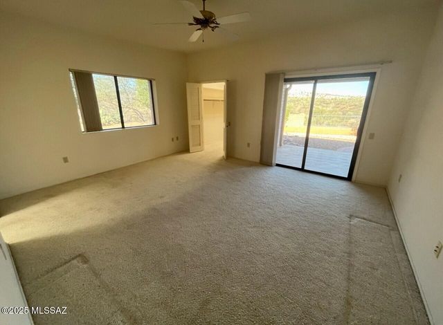 1820 W Camino Urbano, Green Valley, AZ 85622