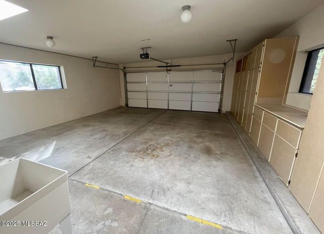 1820 W Camino Urbano, Green Valley, AZ 85622