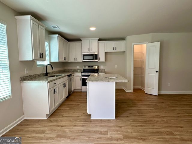 239 Stancil Drive, Toccoa, GA 30577