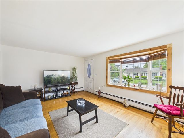 119 Gilbert Street, Warwick, RI 02886