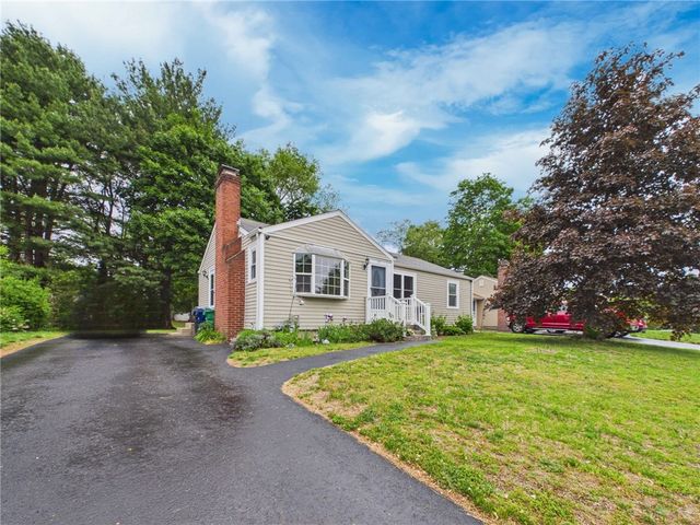 119 Gilbert Street, Warwick, RI 02886