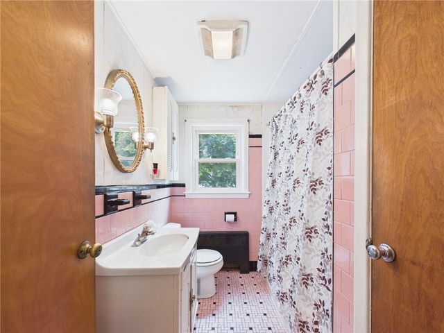 119 Gilbert Street, Warwick, RI 02886
