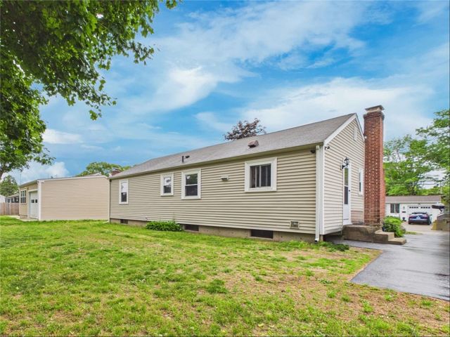 119 Gilbert Street, Warwick, RI 02886
