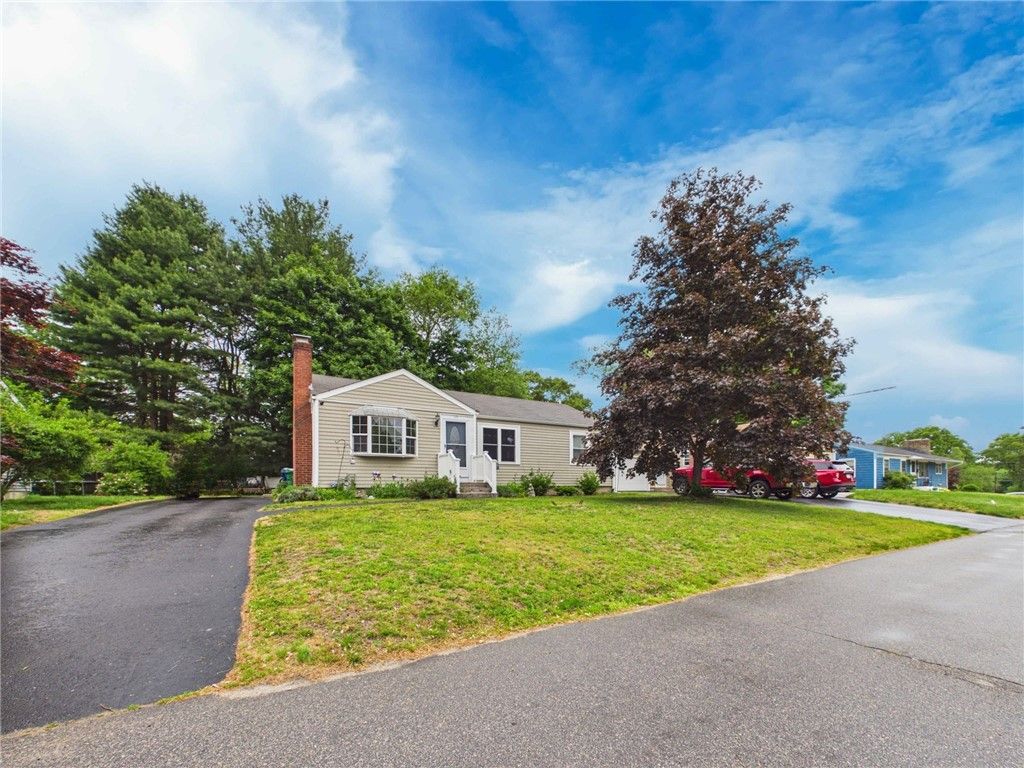 119 Gilbert Street, Warwick, RI 02886