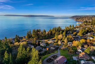 8038 Cyrus Place, Edmonds, WA 98026