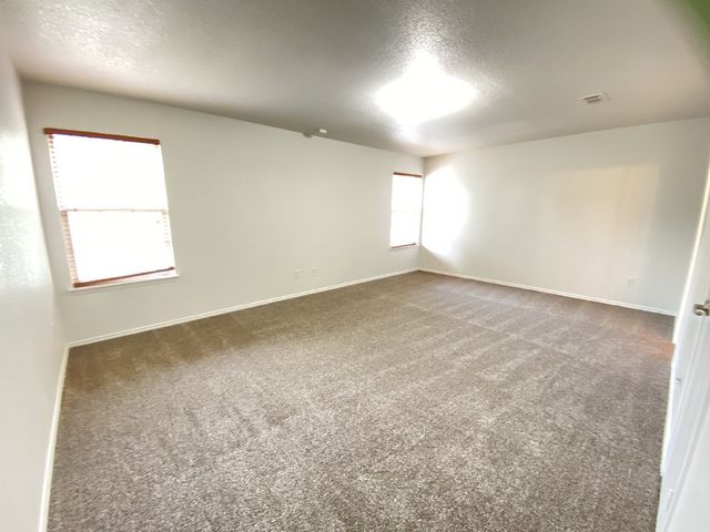 8016 Meadow View Trail, Fort Worth, TX 76120