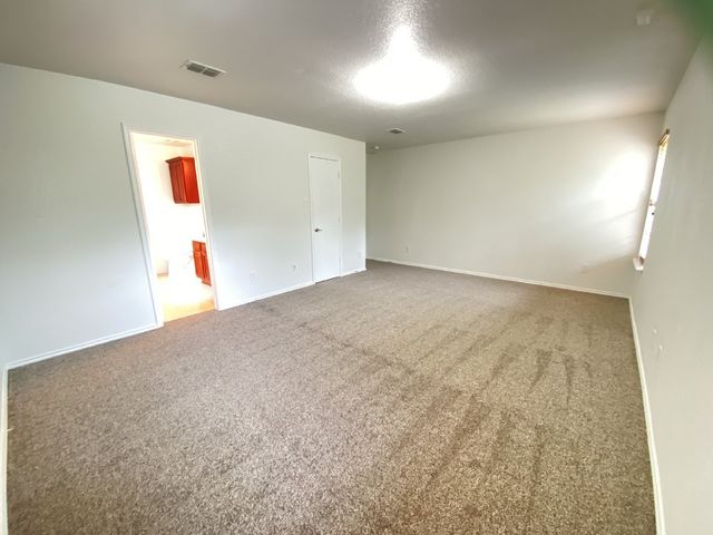 8016 Meadow View Trail, Fort Worth, TX 76120