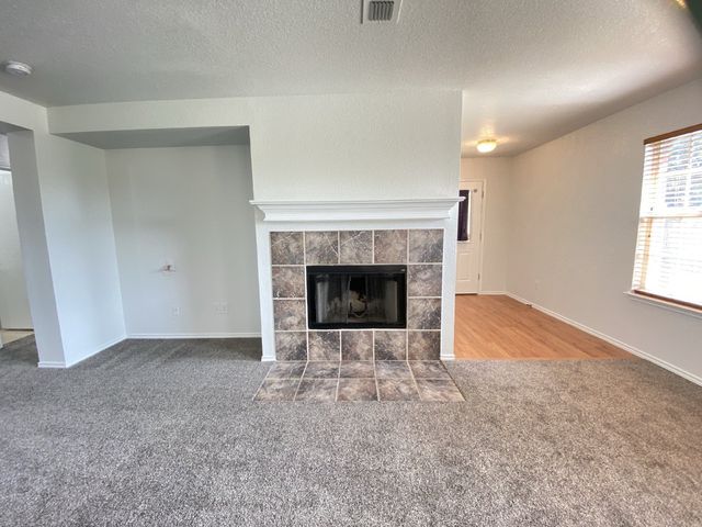 8016 Meadow View Trail, Fort Worth, TX 76120