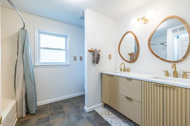 2457 Shadydale Lane, Decatur, GA 30033