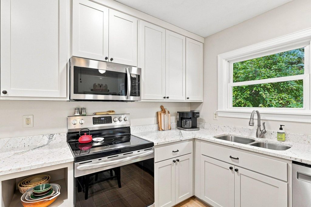 113 Juergens Drive, Jordan, MN 55352 — photo 4