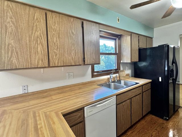 N56W25790 Richmond ROAD, Lisbon, WI 53089