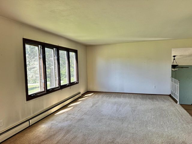 N56W25790 Richmond ROAD, Lisbon, WI 53089