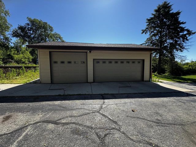 N56W25790 Richmond ROAD, Lisbon, WI 53089