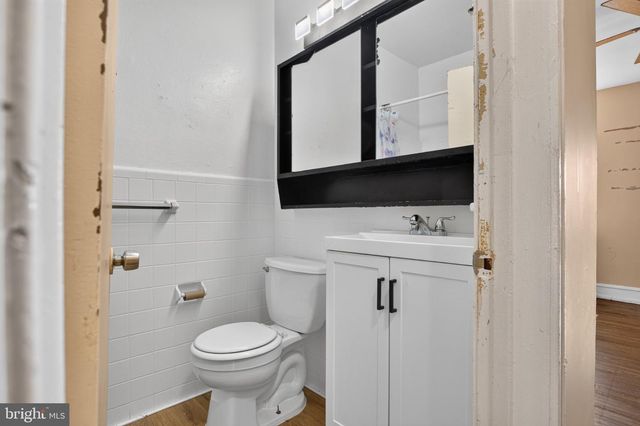 7317 E WALNUT LN, Philadelphia, PA 19138