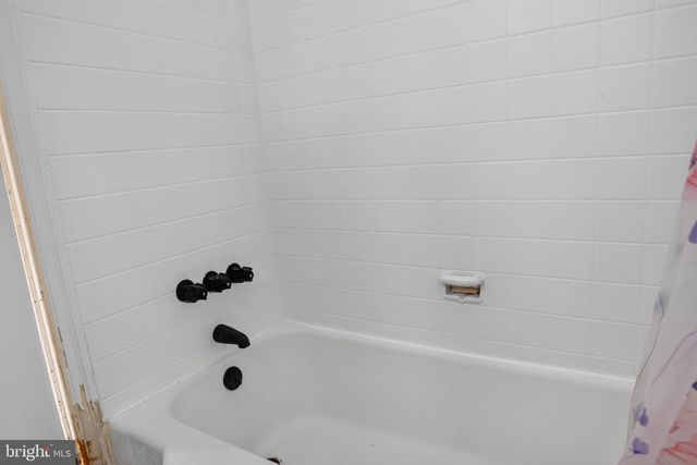 7317 E WALNUT LN, Philadelphia, PA 19138